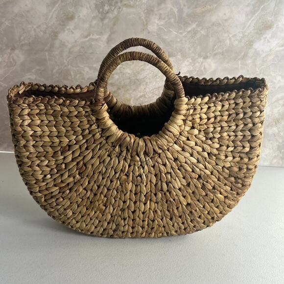 Xhilaration Brown Handbag Purse Half Circle 100% Corn Husk Lined Beach Summer - Picture 1 of 8